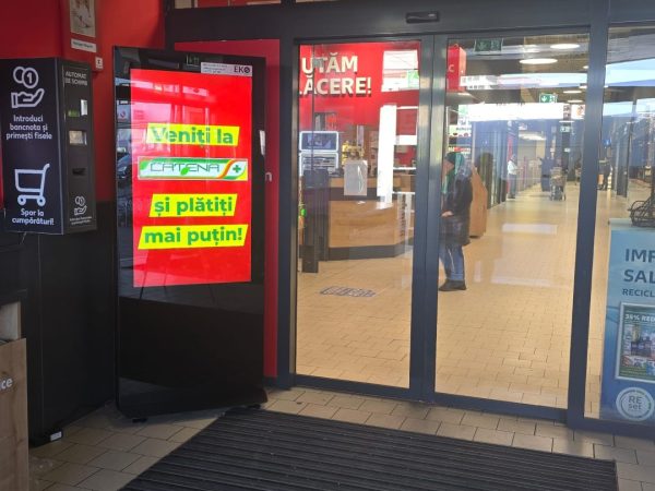 Reteaua-Digitala-Indoor-DOOH-KAUFLAND-Ramnicu-Valcea-8211-Str.-Gib-Mihaescu-4